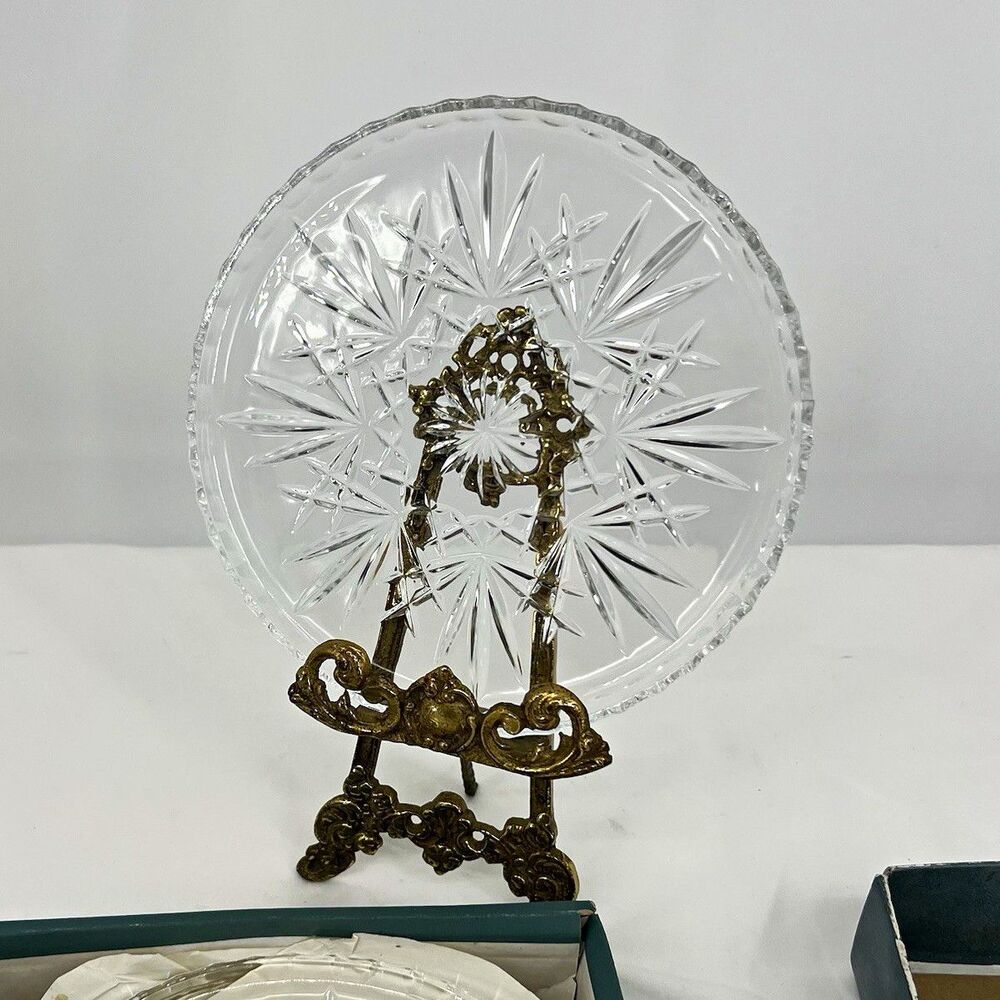J.G. Durand France Crystal Starburst Cut Crystal Round Plates 8" set of 4